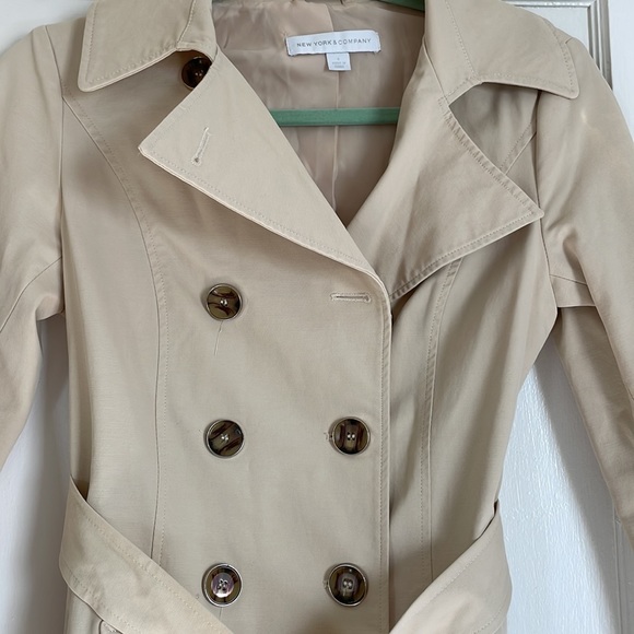 New york and company coat - Picture 2 of 3